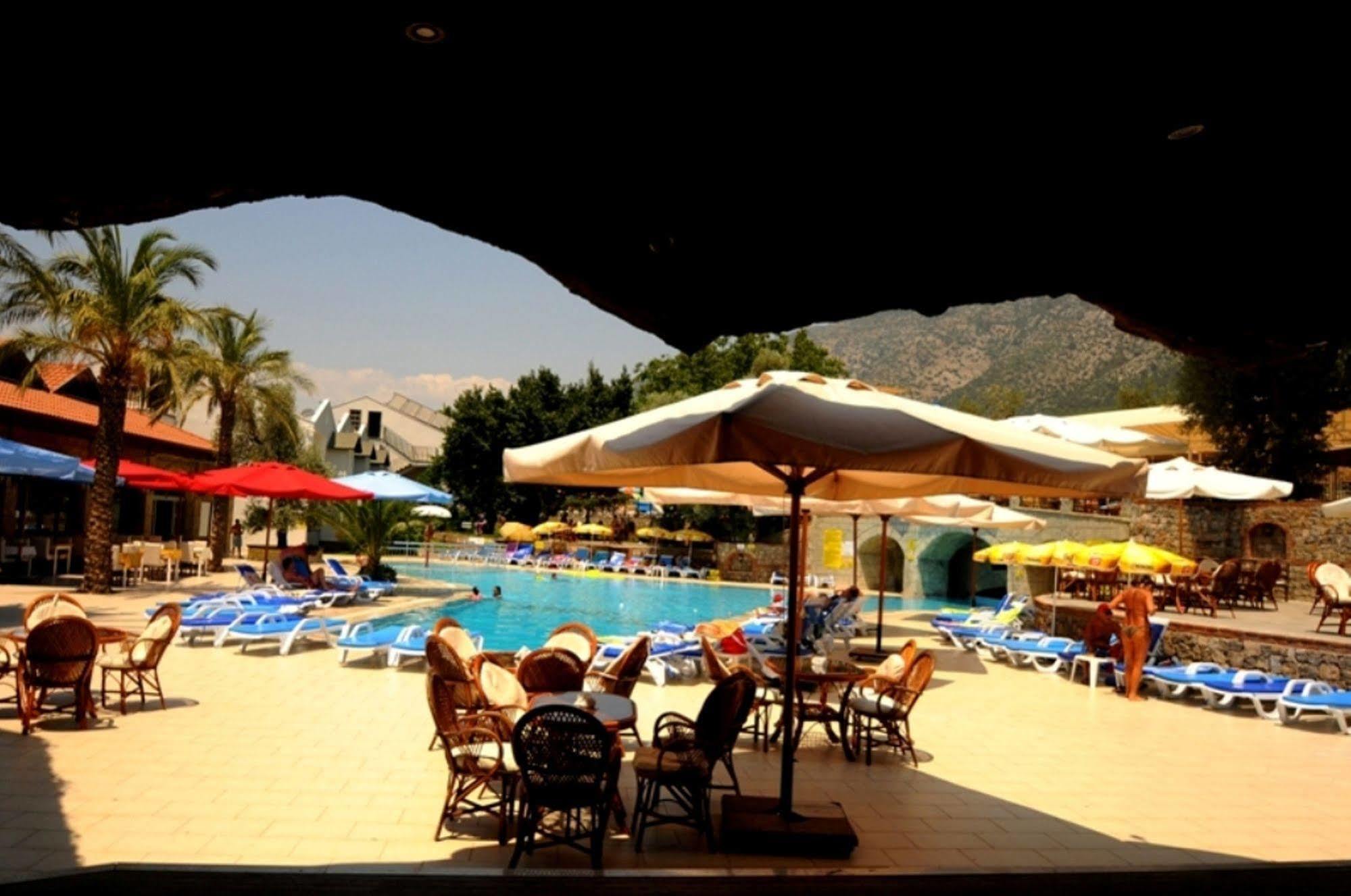 Otel The Grand Ucel 4*