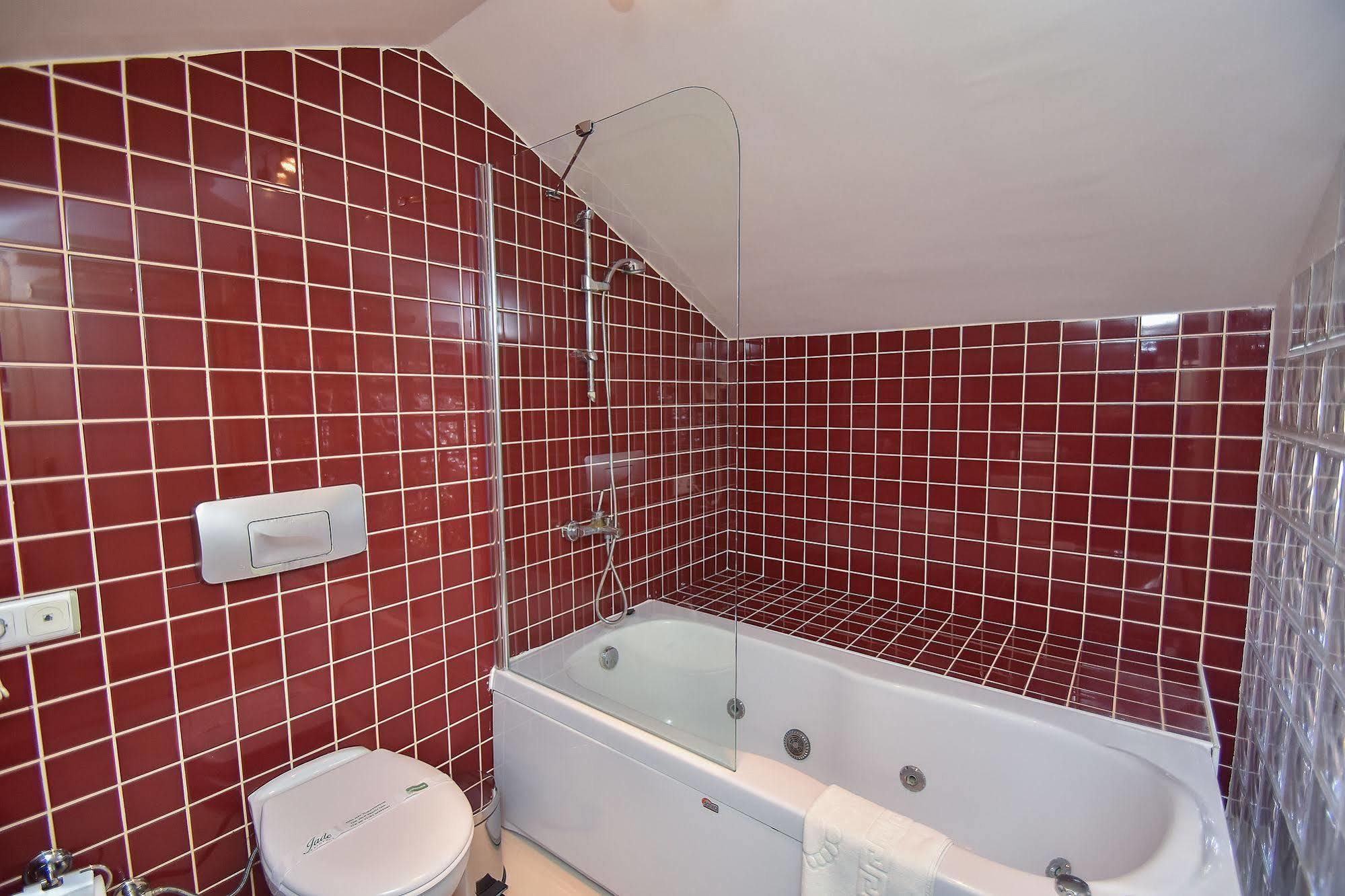 Hotel Jade (adults Only) 2*