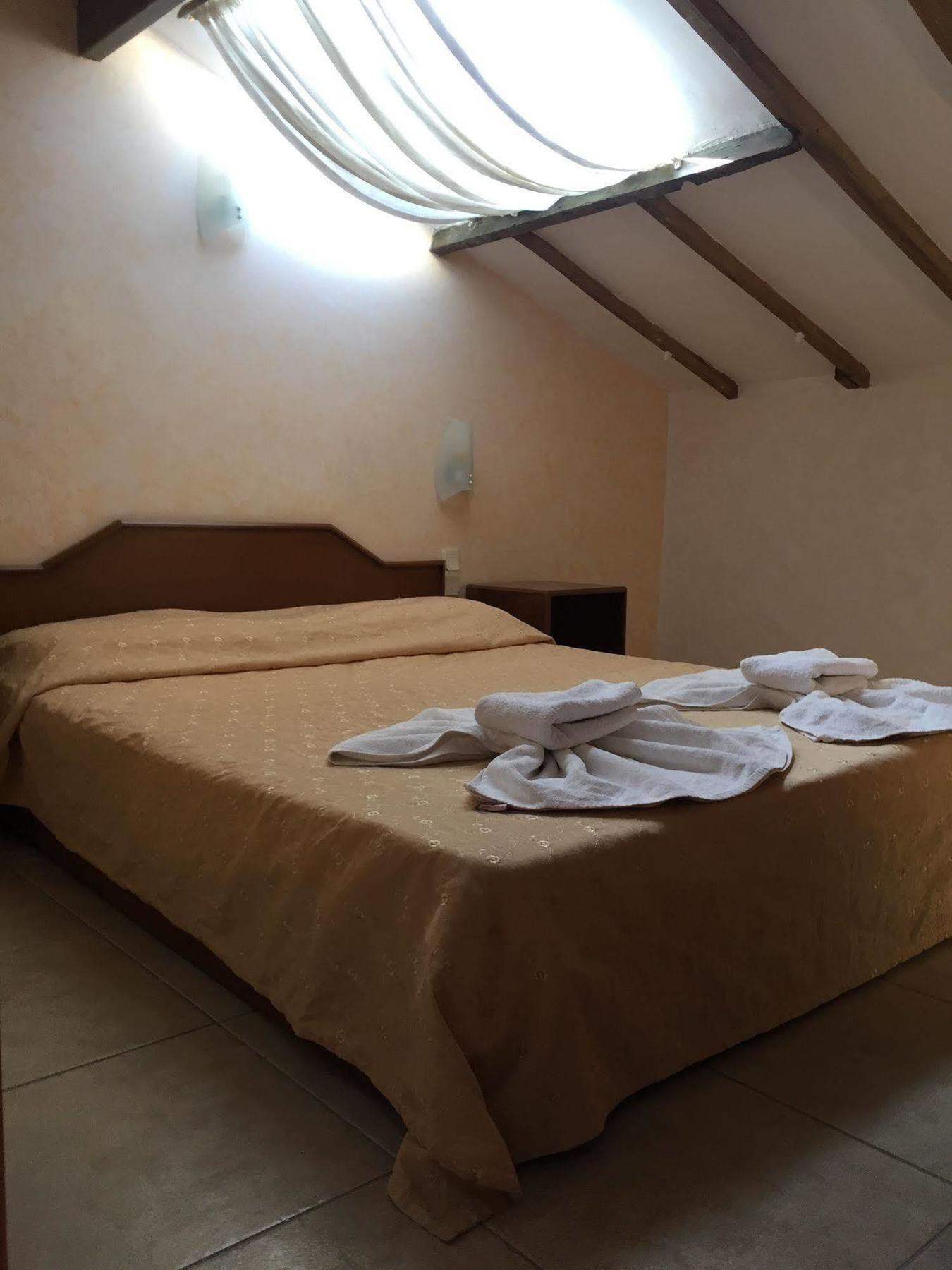 Cypriot Otel