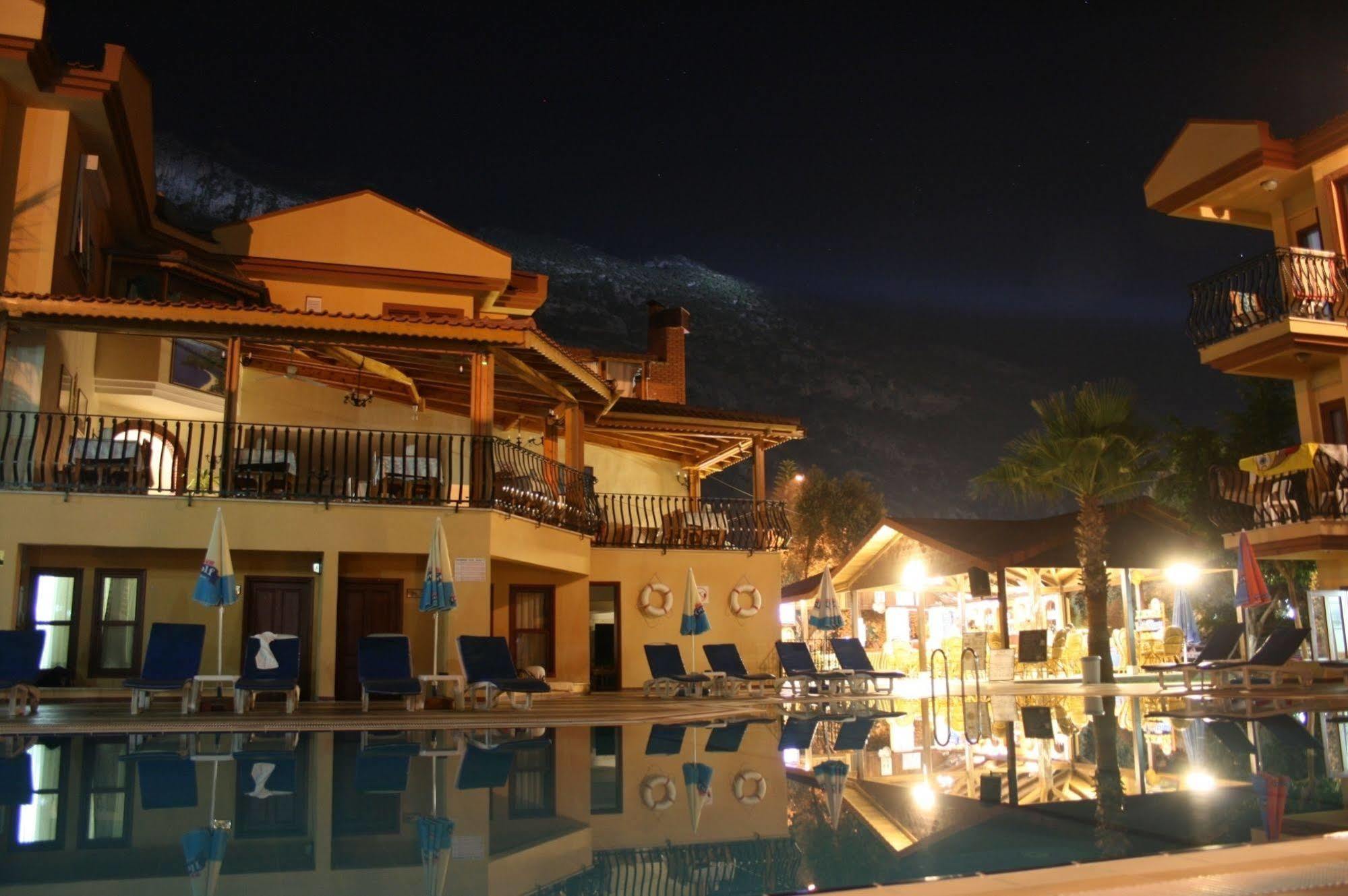 Belcehan 3* Ölüdeniz
