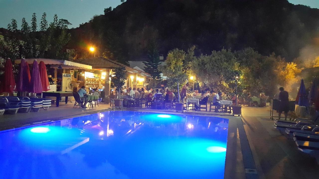 Taner Hotel 3*