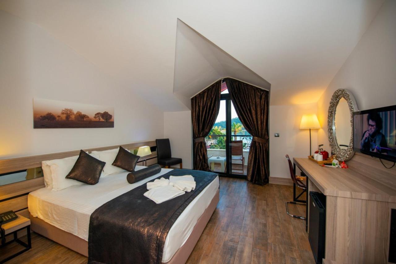 Otel S3 Seahorse Club