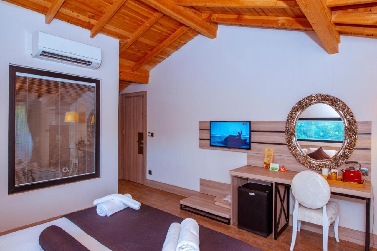 Otel S3 Seahorse Club