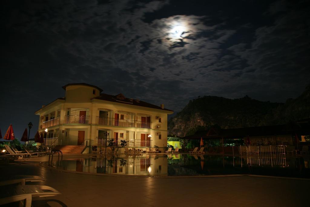 Dorian Otel 2*