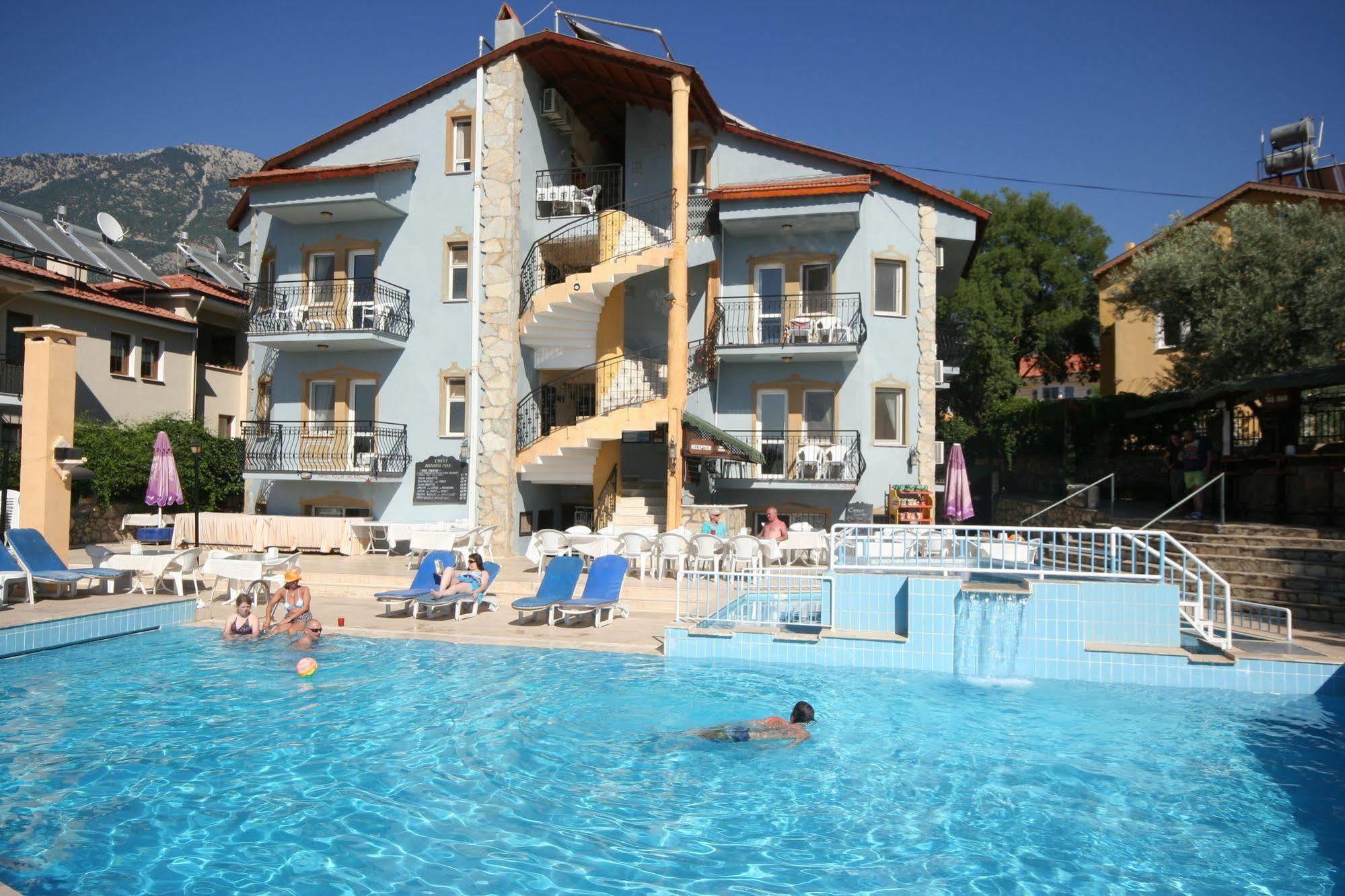 Otel Cypriot Ölüdeniz