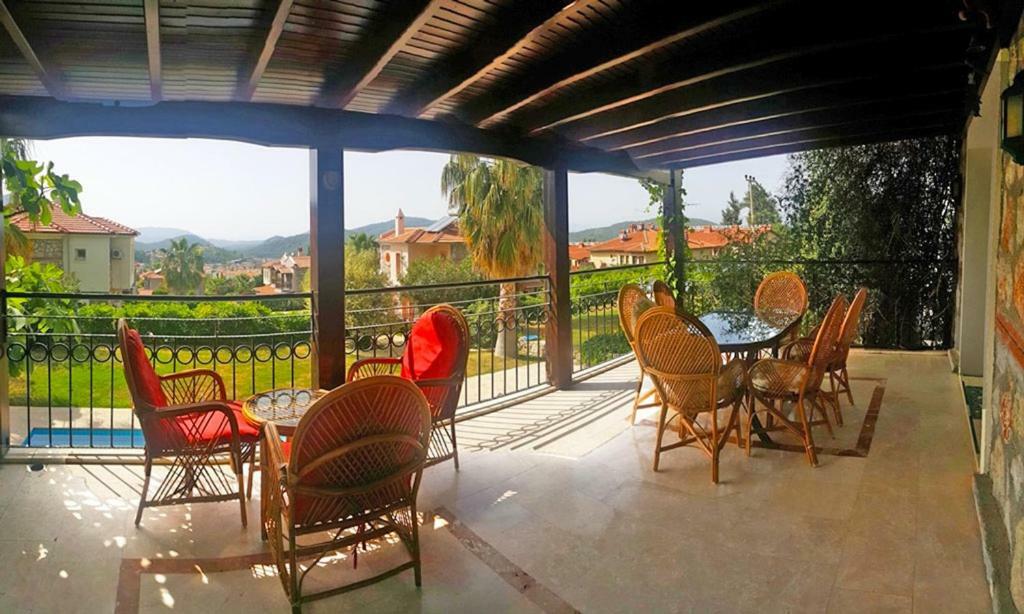 Fiesta Villa