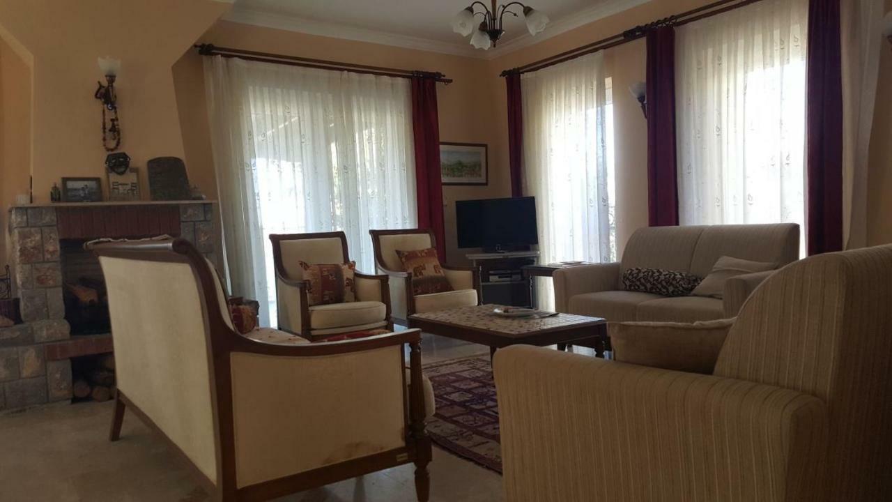 Fiesta Villa