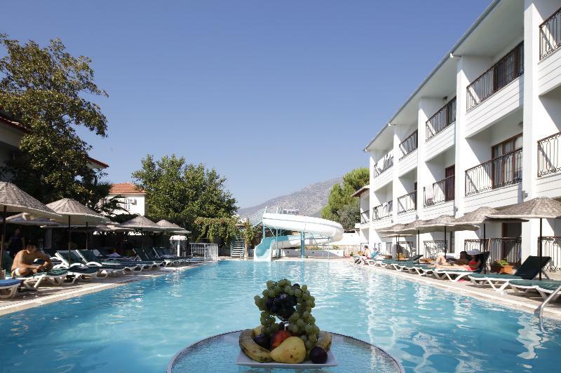 Golden Life & Hotel