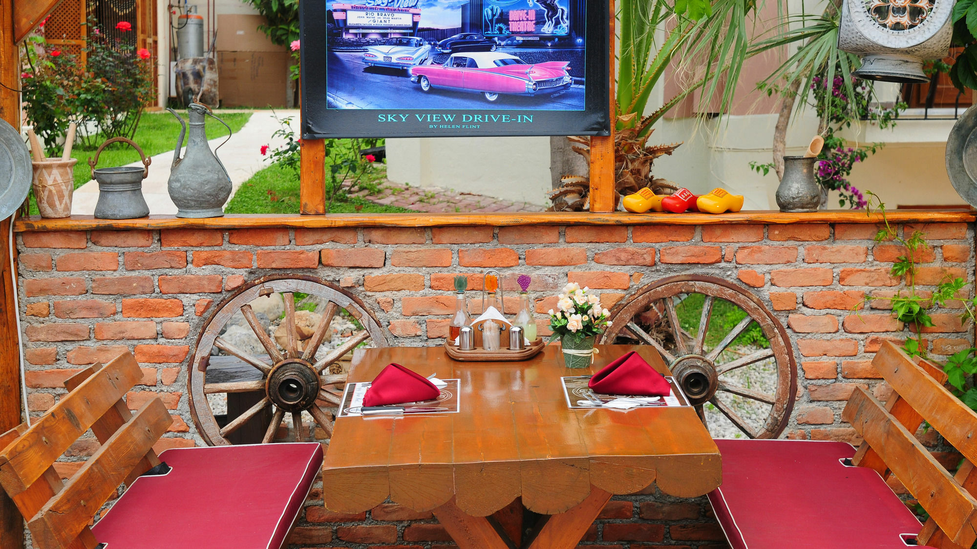 Flying Dutchman Hotel 3*