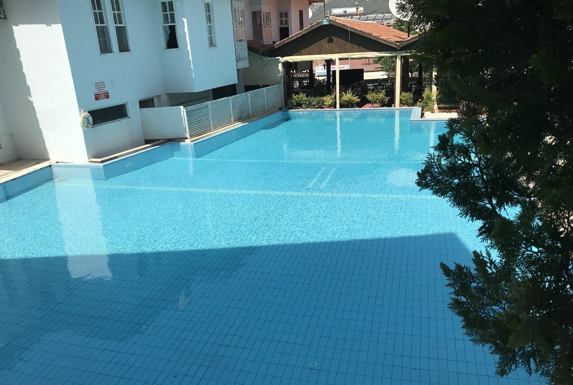 R.e.d. Oludeniz