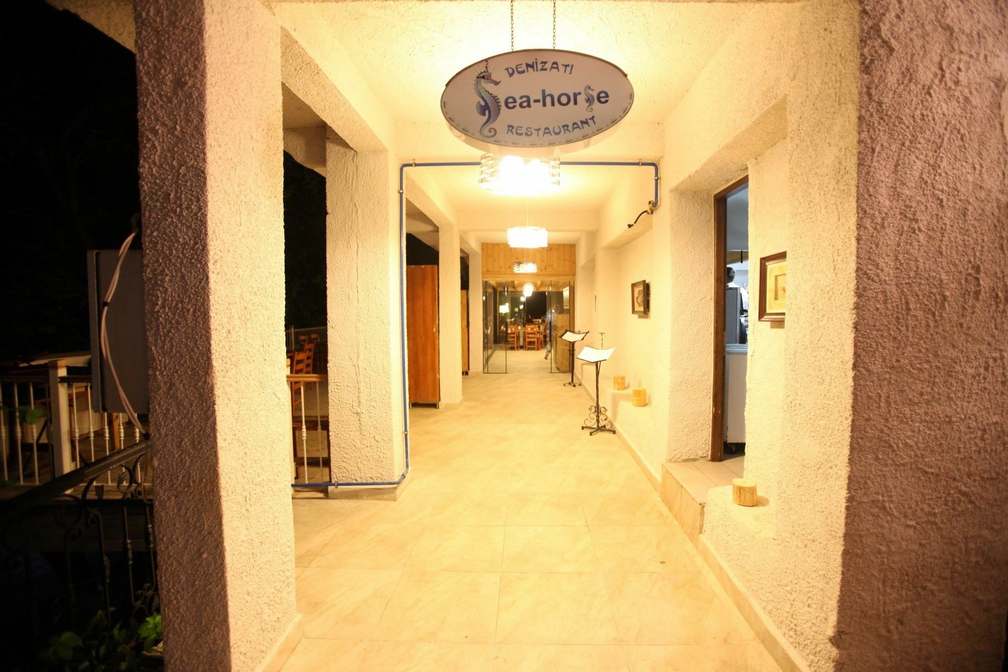 S3 Seahorse Club Otel