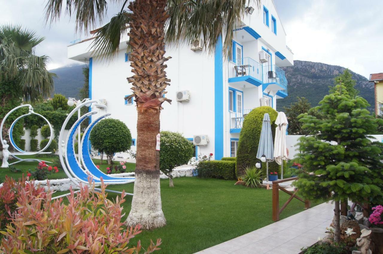 Forever Hotel
