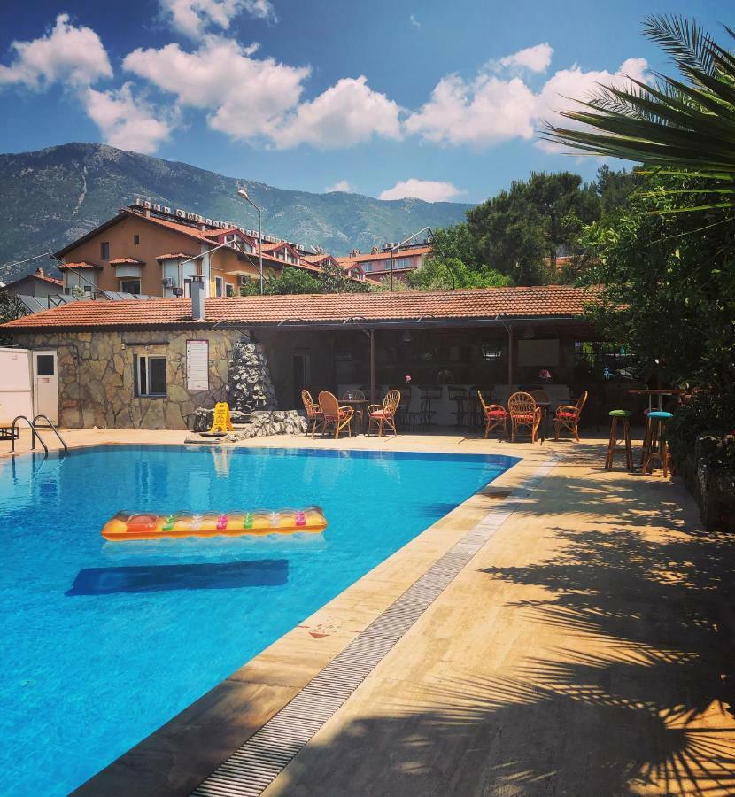 Unlu Hotel 2*