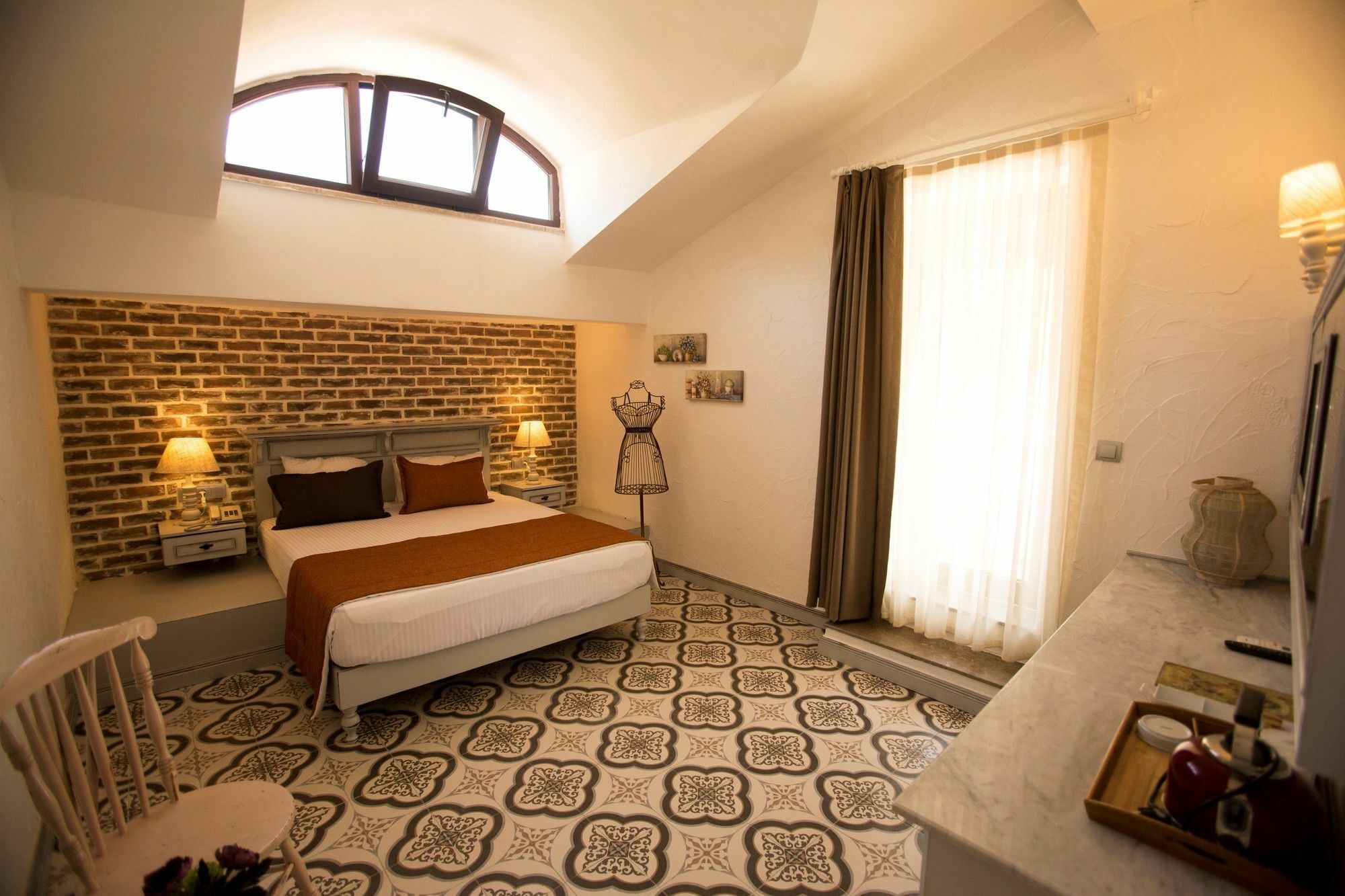 Hotel S3 Orange