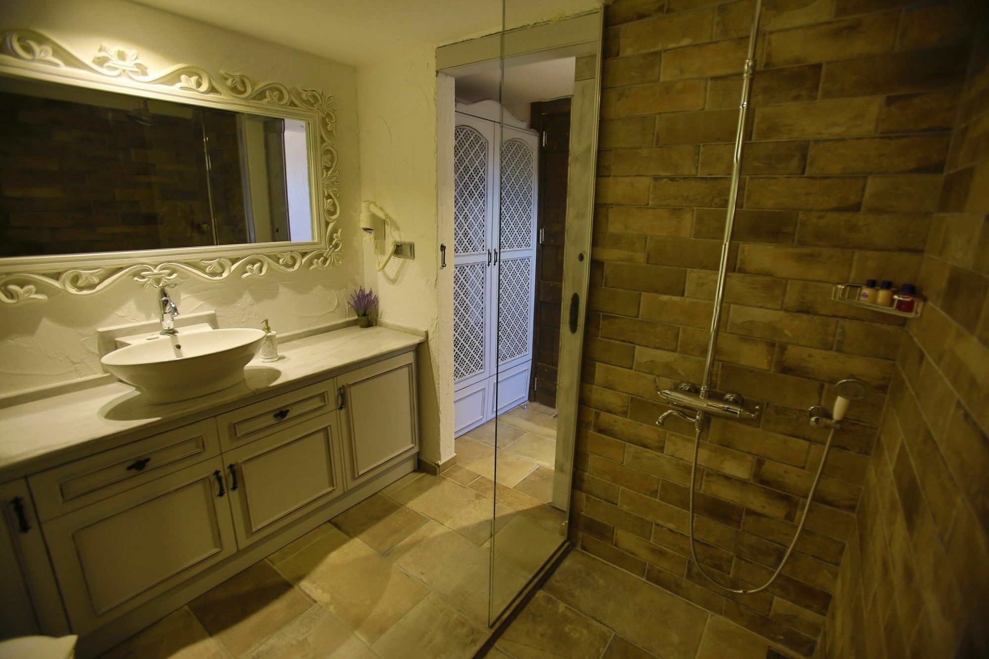 Hotel S3 Orange 3*