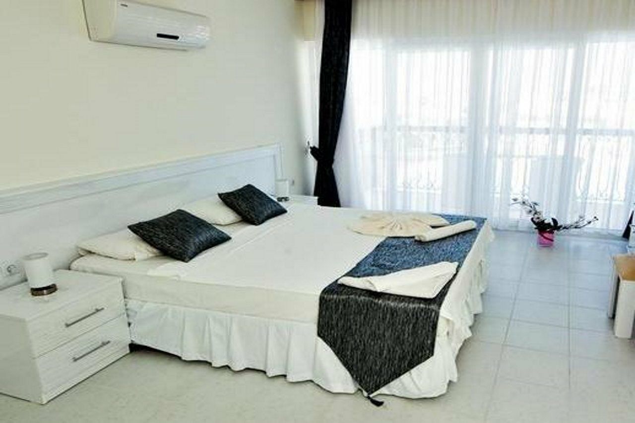 Hotel Orka Park And