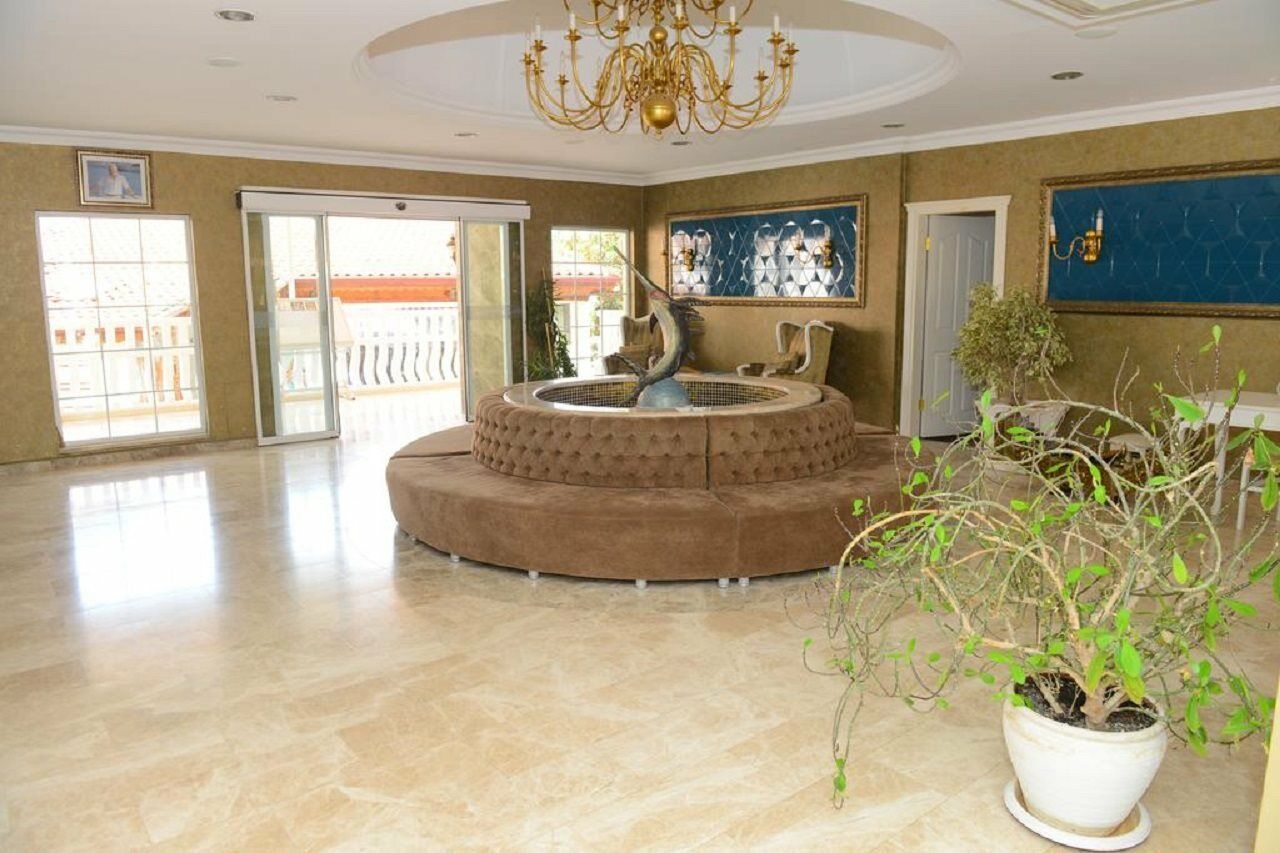 Otel Turquoise 4*