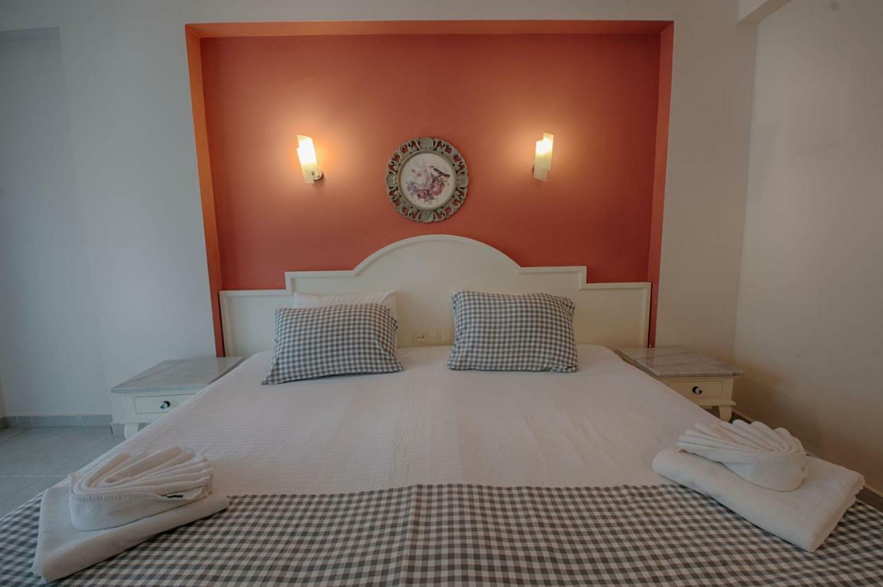 S3 Orange Oludeniz