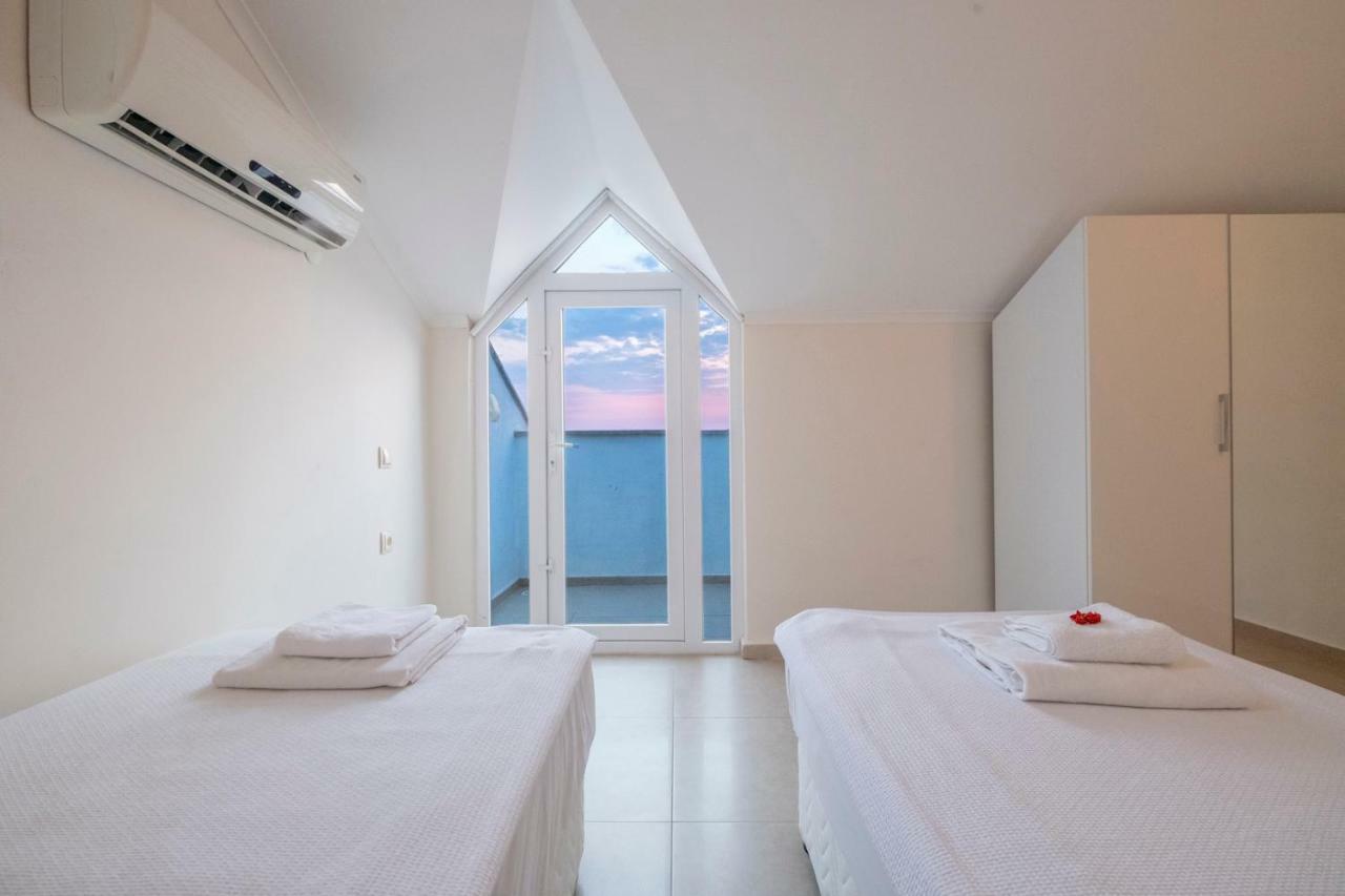 Orka Golden Heights 7 Villa