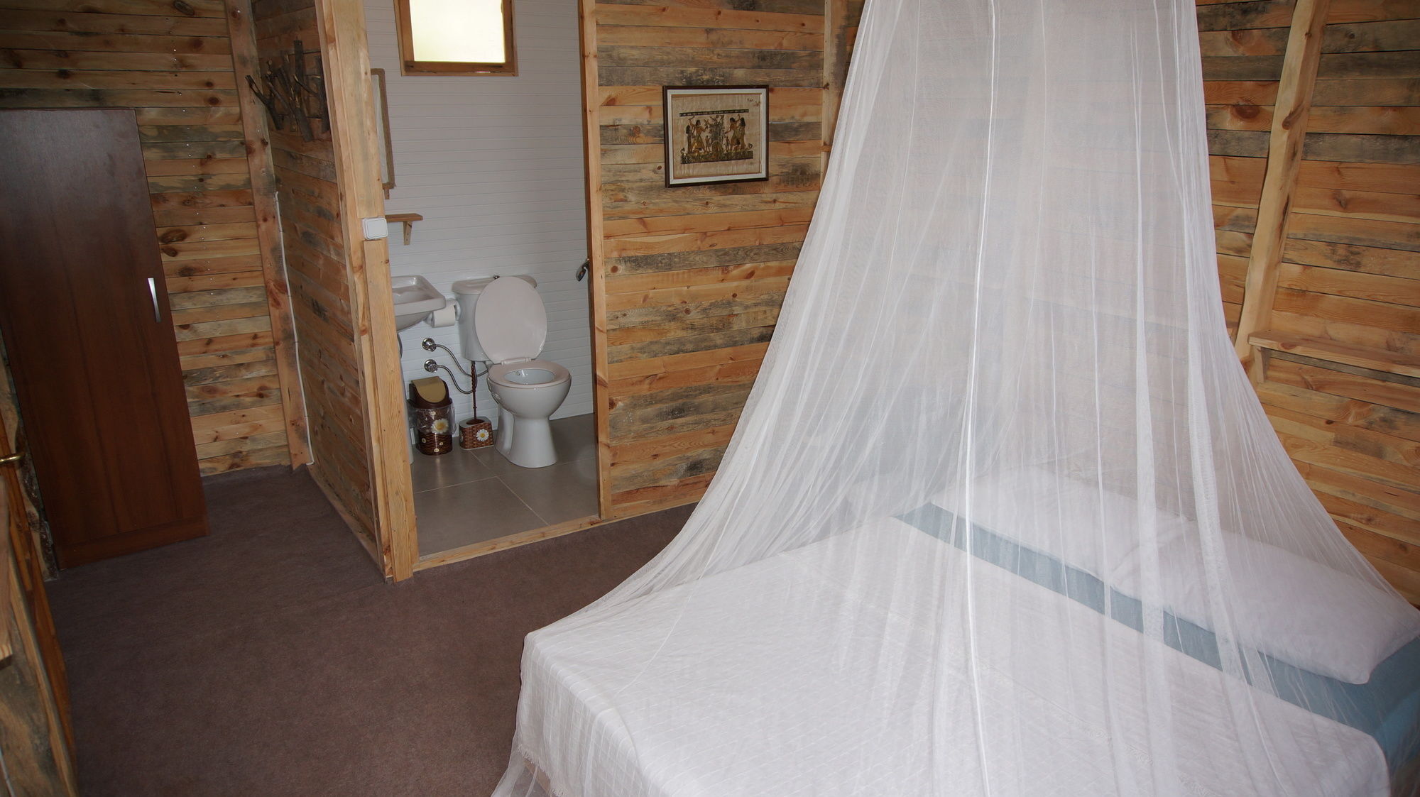 Shiva Camp Hotel