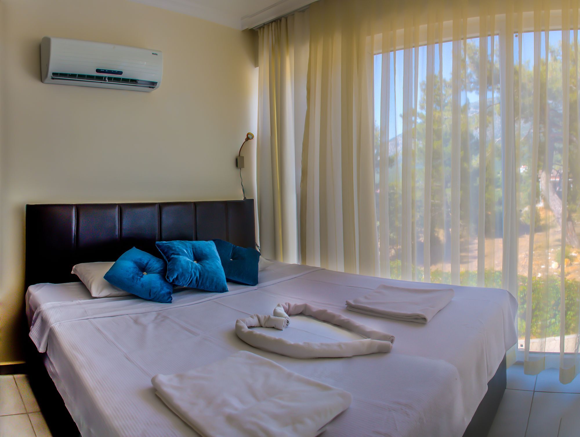Orka Gardens Apartment