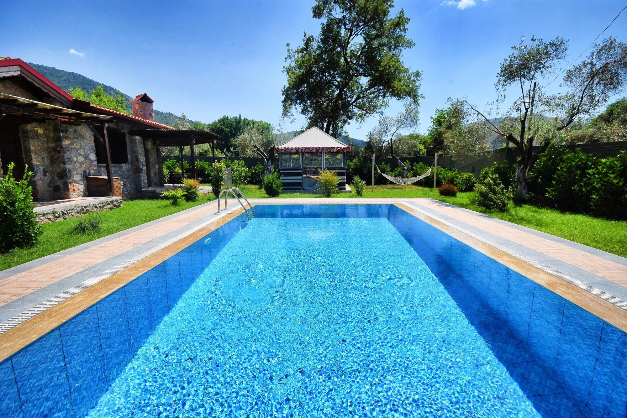 Kay6600 Hayme 2 Bedrooms Villa