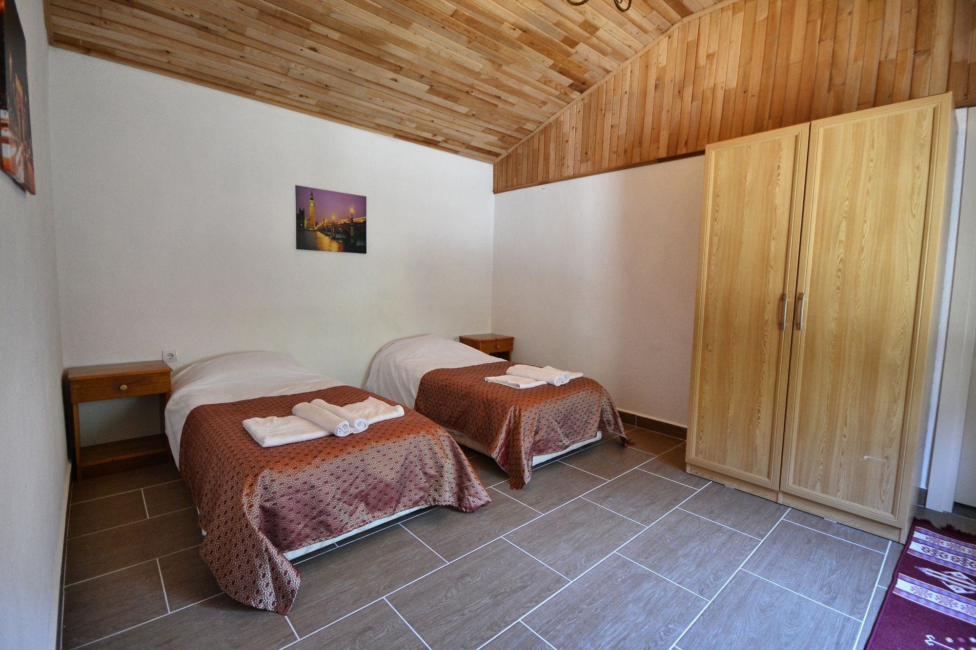 Kay4400 Teo2 2 Bedrooms