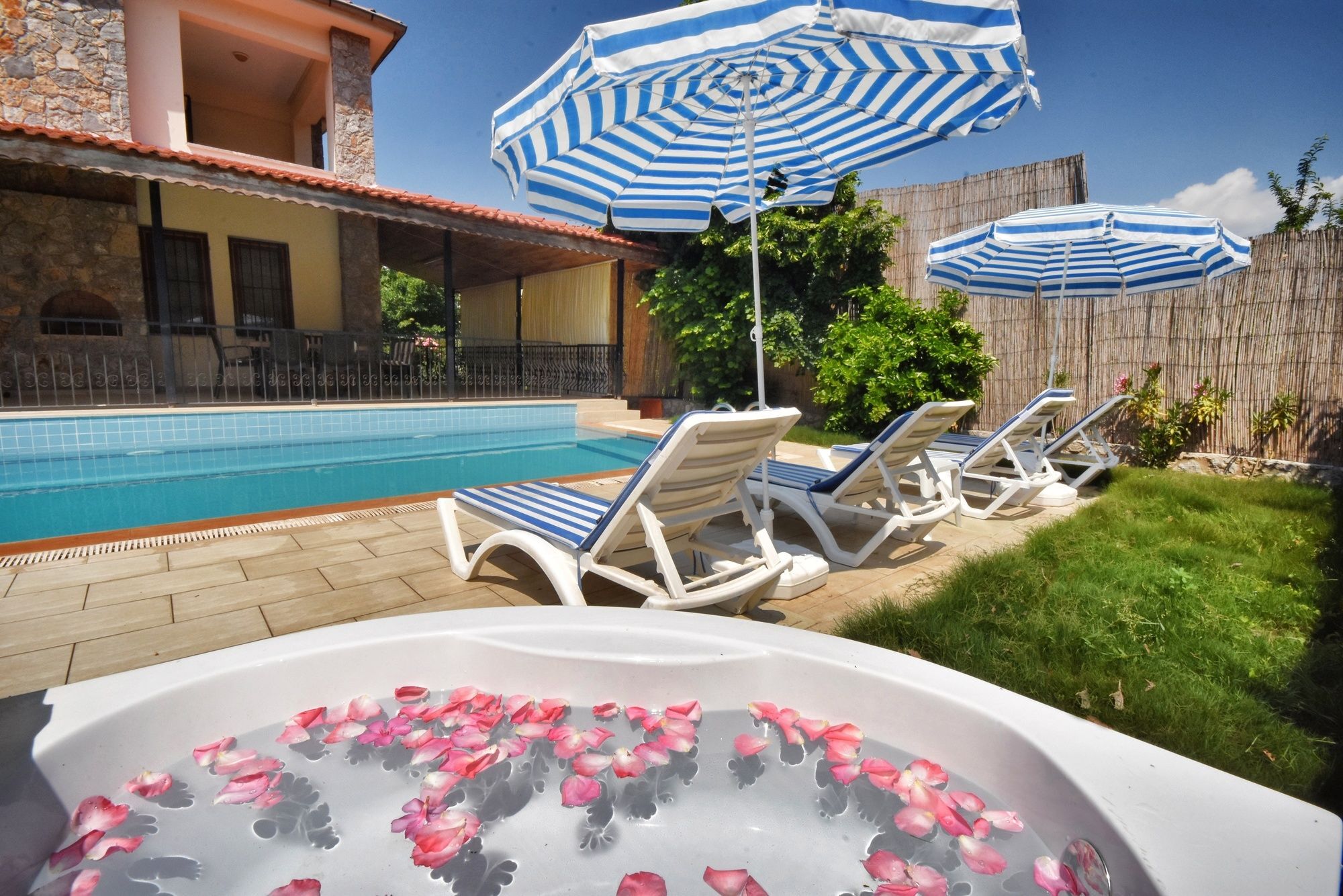 Kay8300 Arican 3 Bedrooms Villa Oludeniz