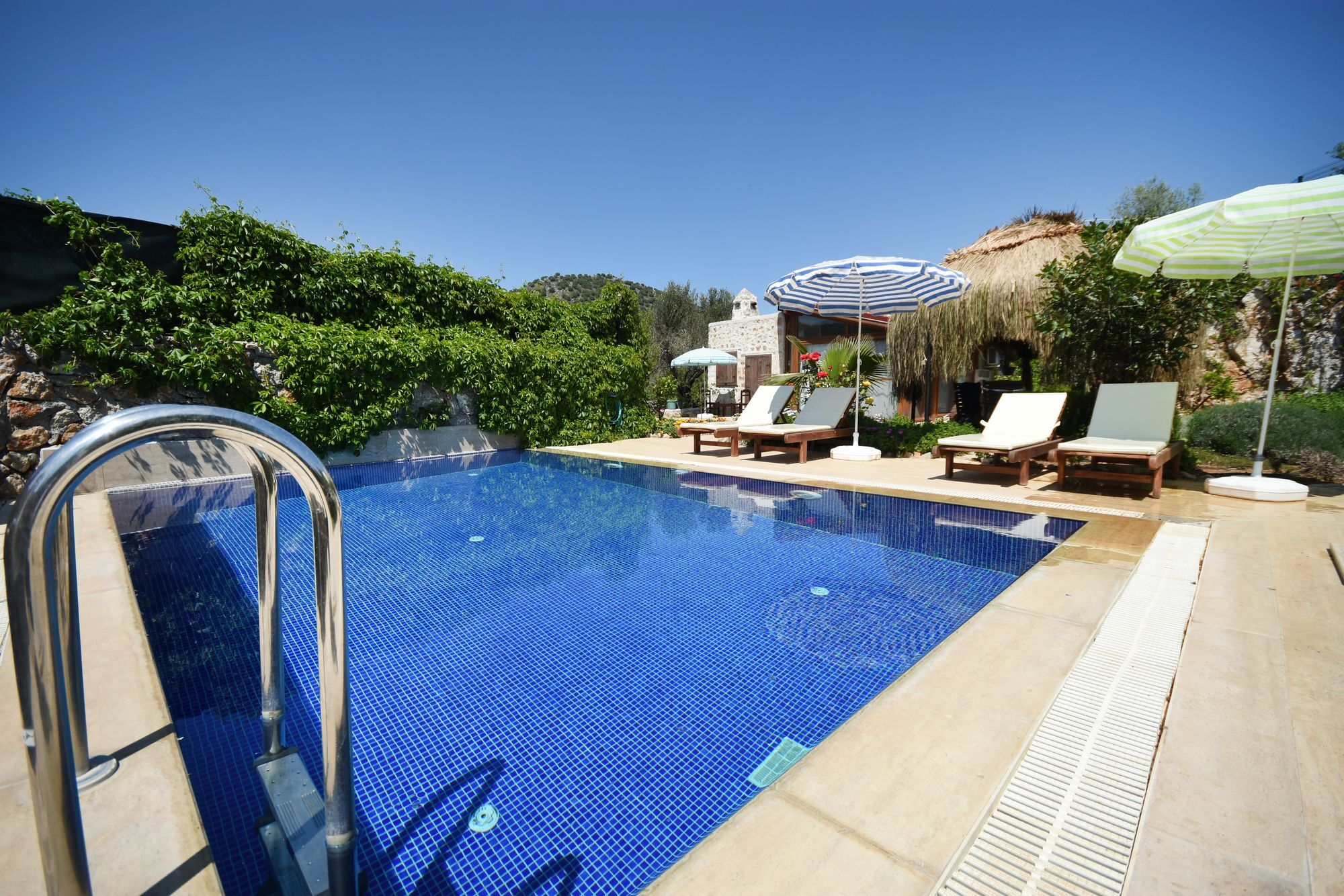 Kay4800 Sems 2 Bedrooms Villa
