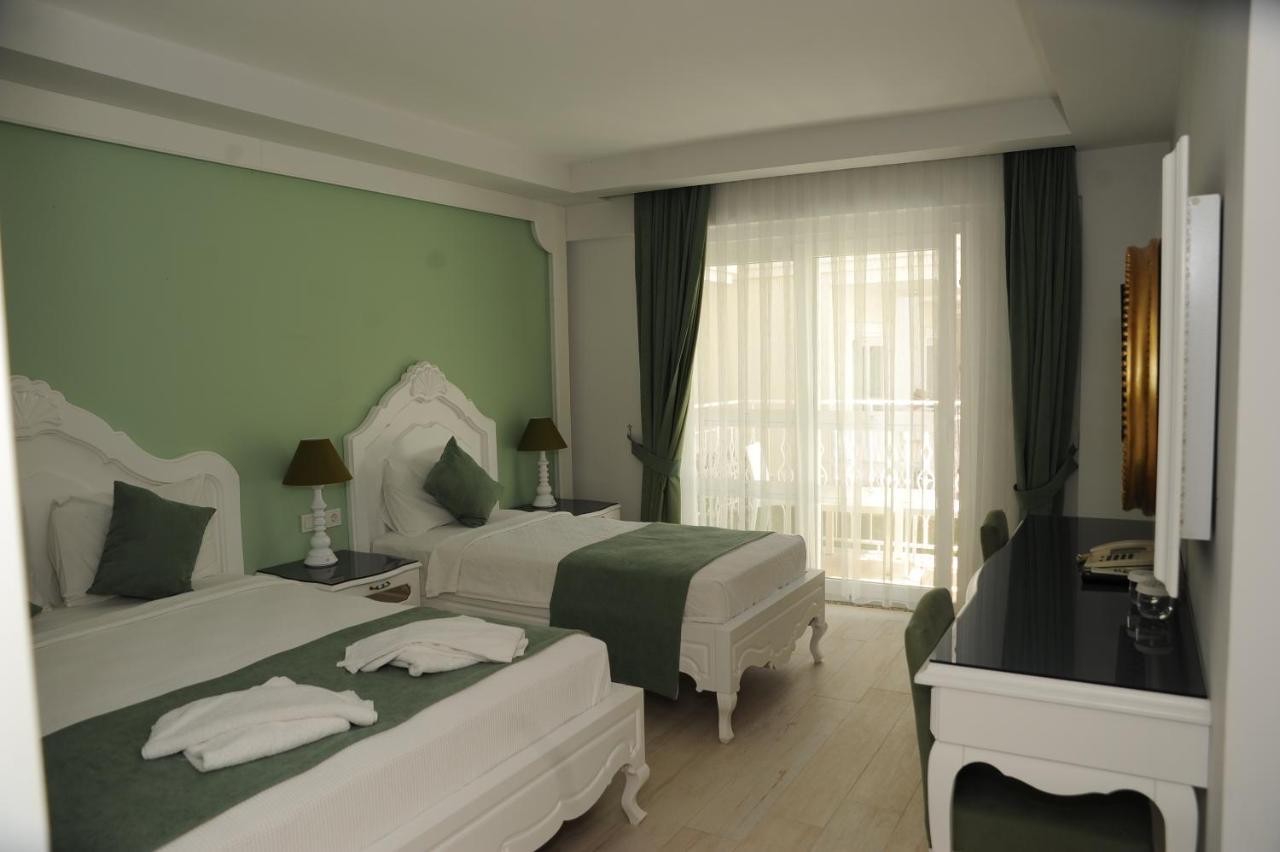 Montebello Deluxe Otel
