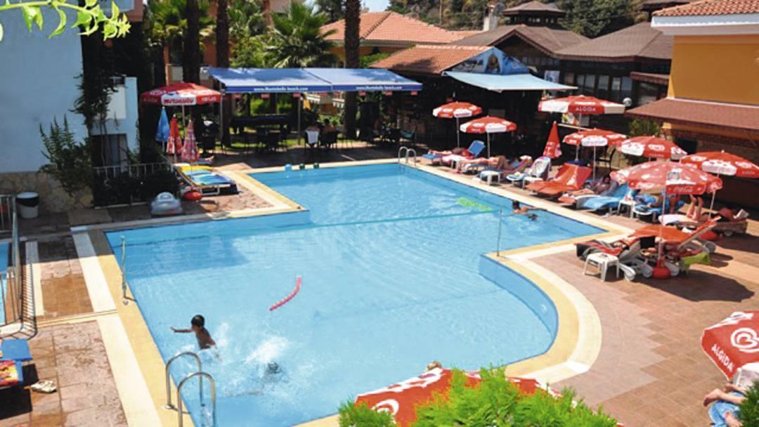 Montebello Deluxe 3*
