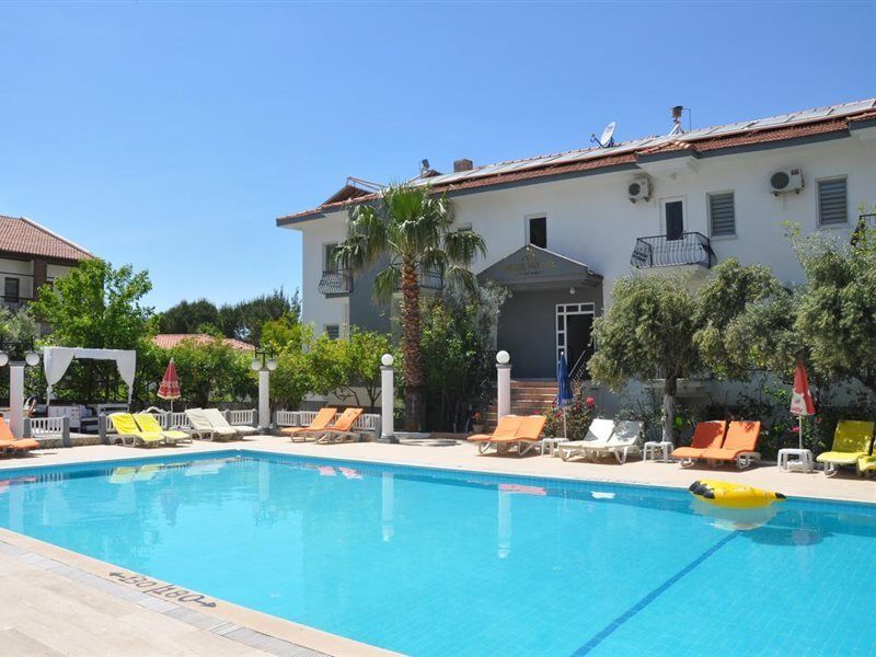 Otel Mese & 2*