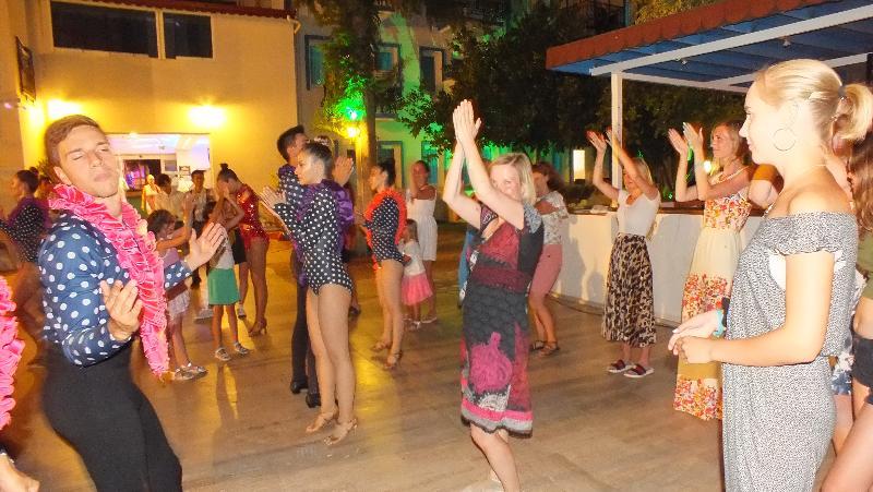 Akdeniz Otel