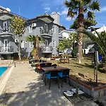 Greenway Hotel