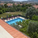 Gold Monami Boutique Hotel