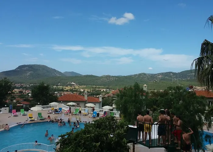 Daisy Garden Resort