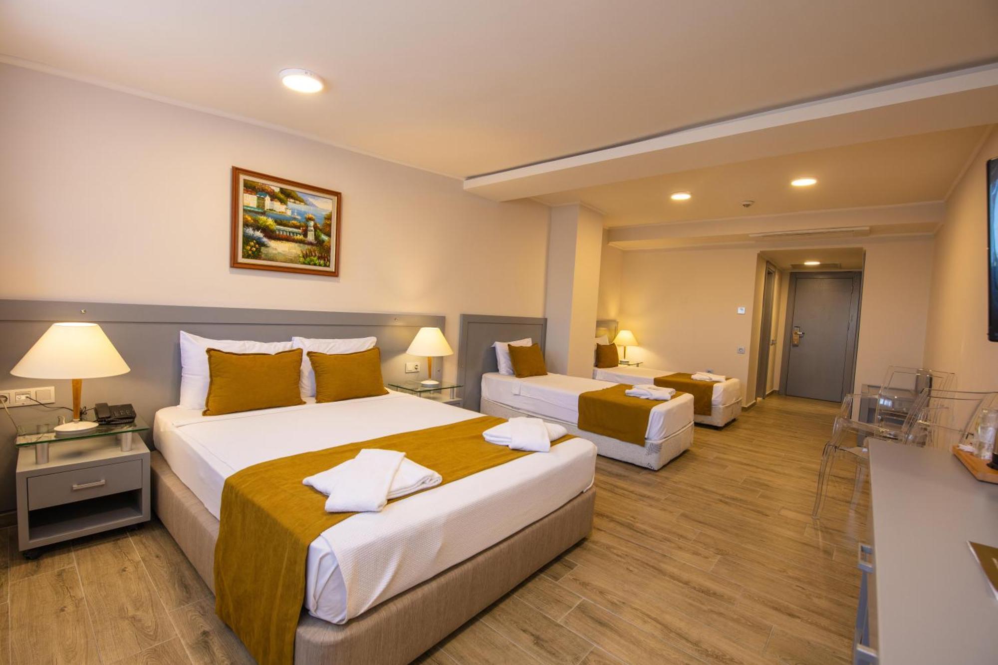 Otel Orka World & Aquapark 4*