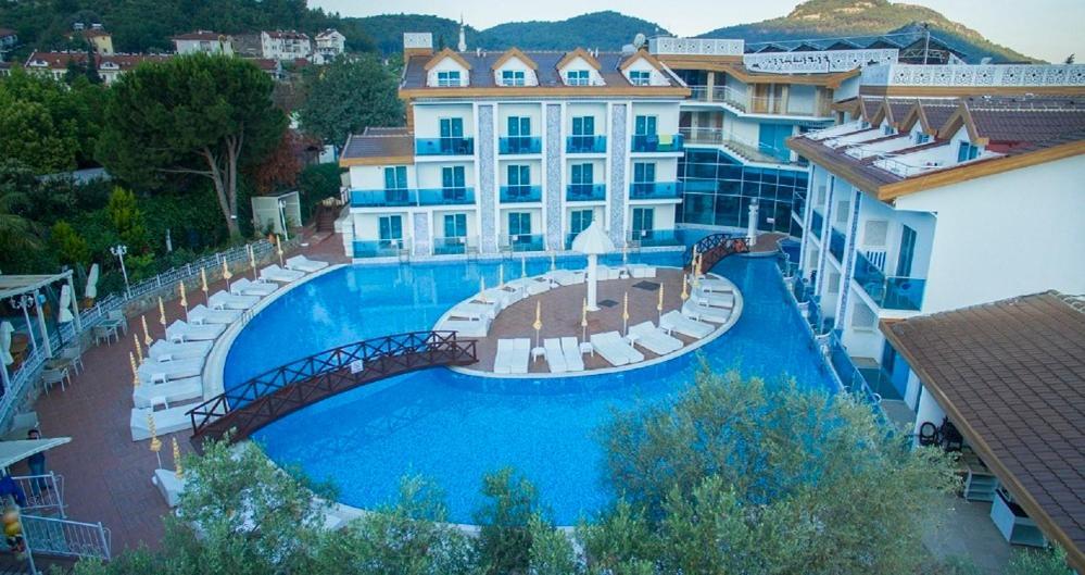 Region Random By Lookbookholiday Apartment Oludeniz
