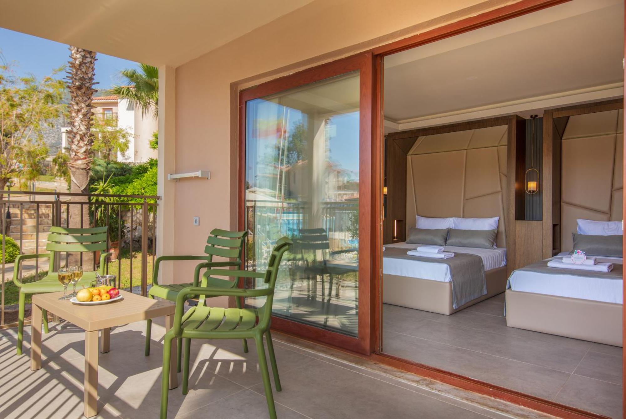 Otel Orka World & Aquapark 4*