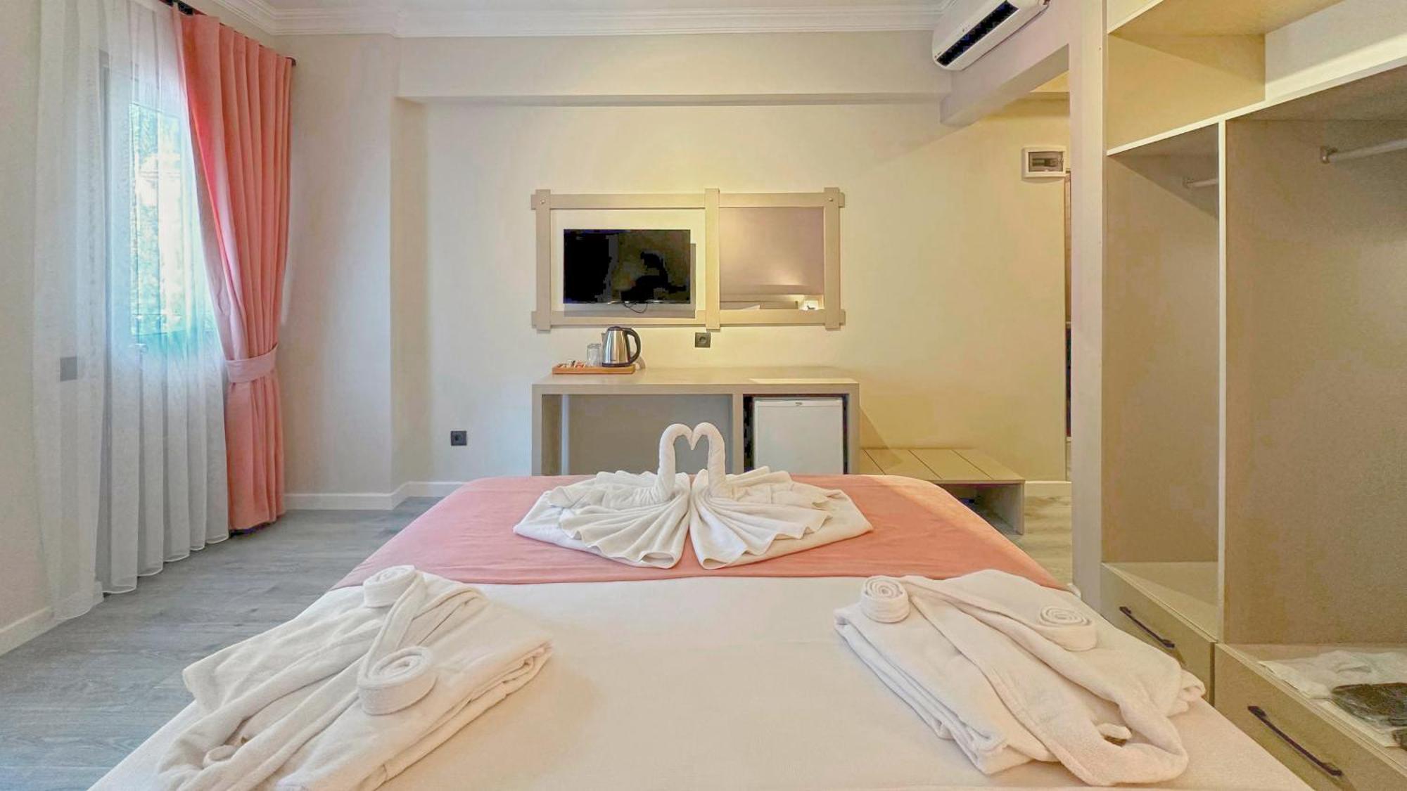 Casa De Levissi Otel