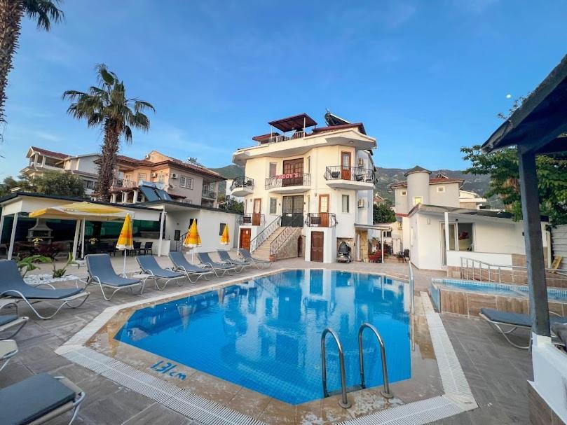 Paddys Ovacık Ölüdeniz