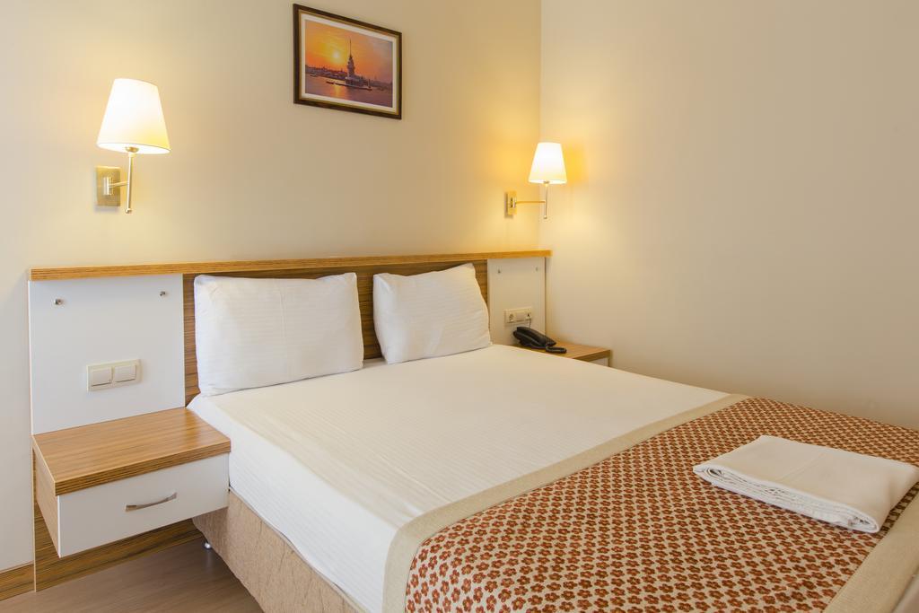 Otel Aes Club 4*