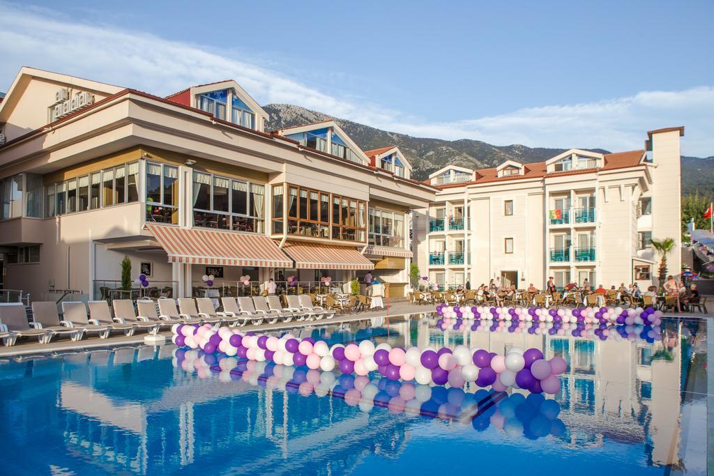 Otel Aes Club