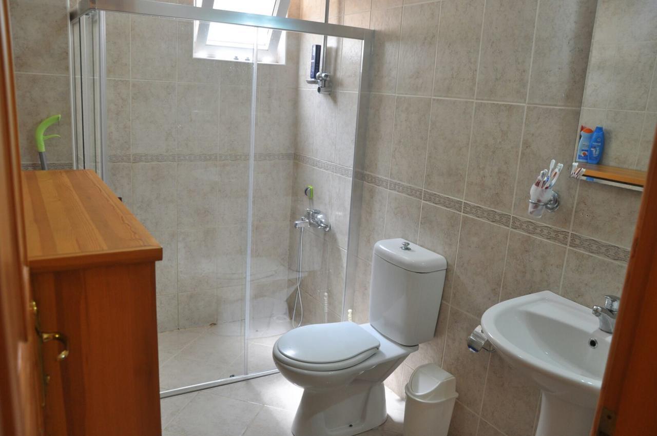 Nicholas Gate Apartment *