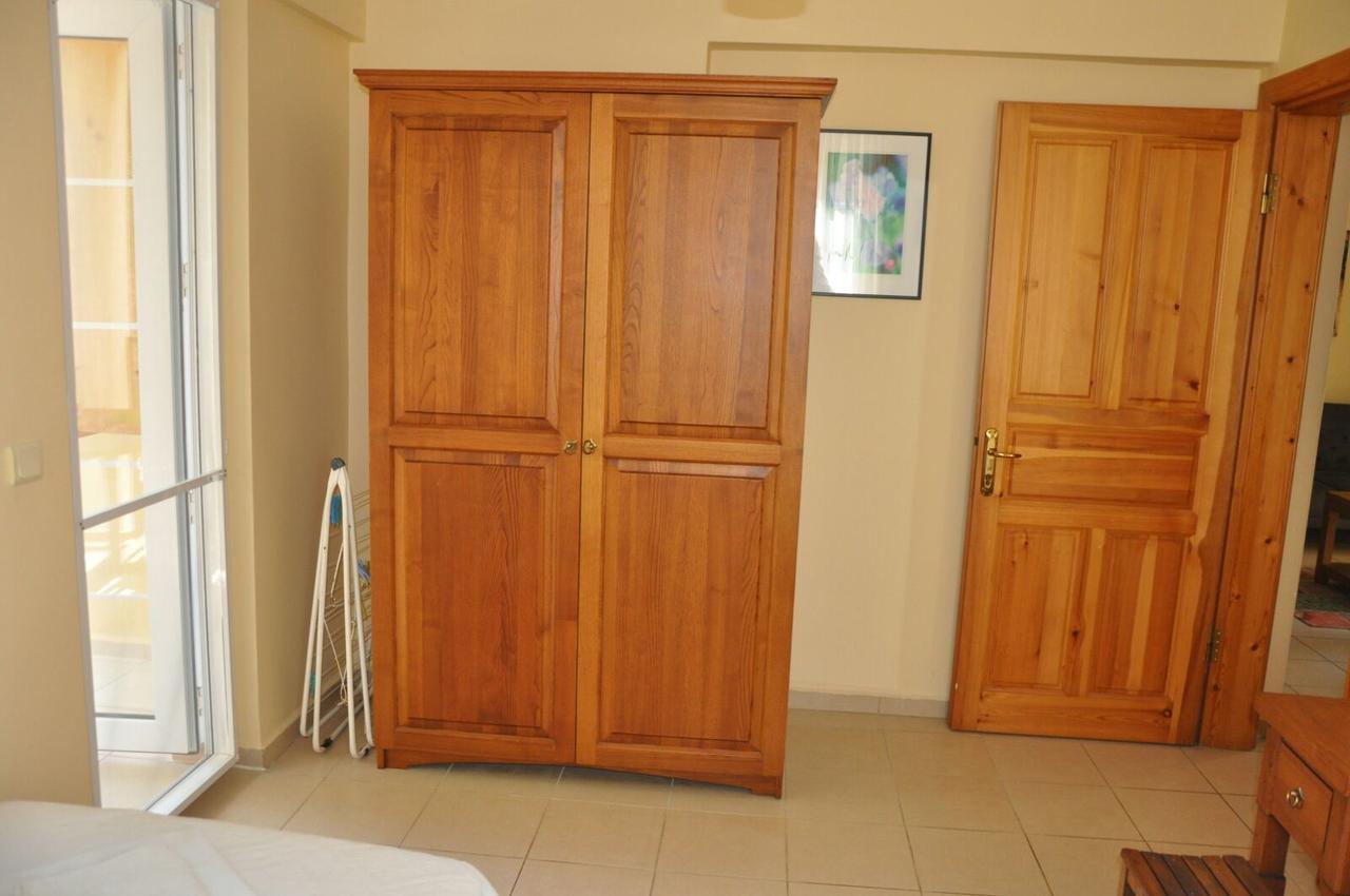 Nicholas Gate Apartment