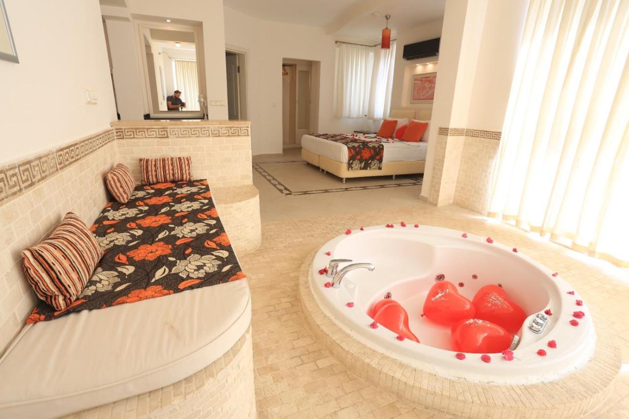 Golden Life Heights Deluxe - Adult Only Otel