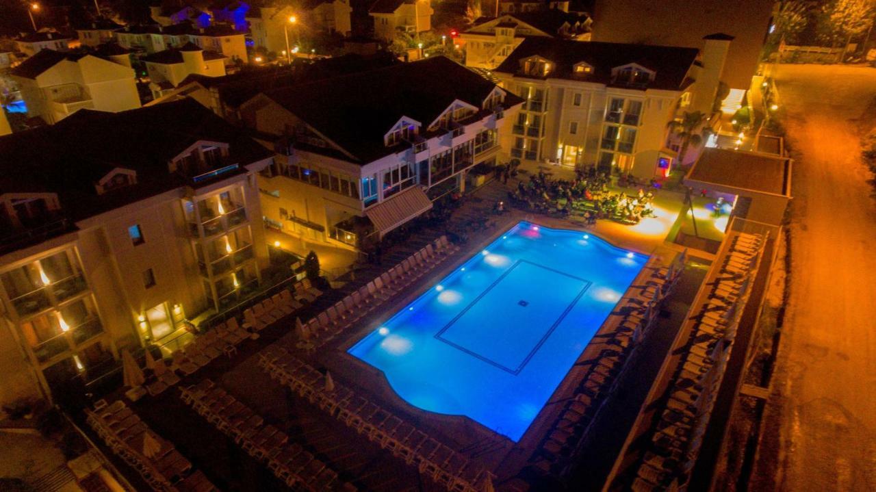 Otel Aes Club 4*