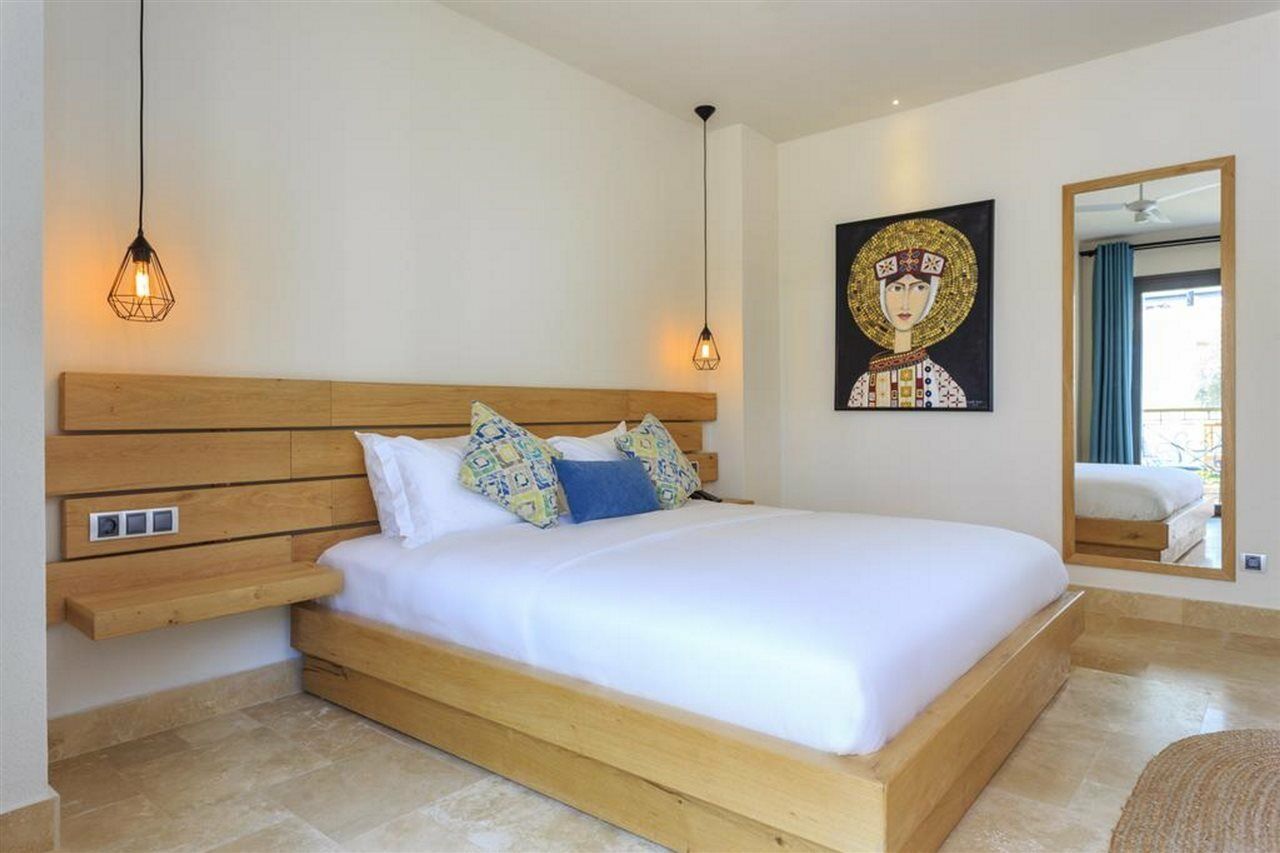 Ecclesia - Adult Only Otel 3*